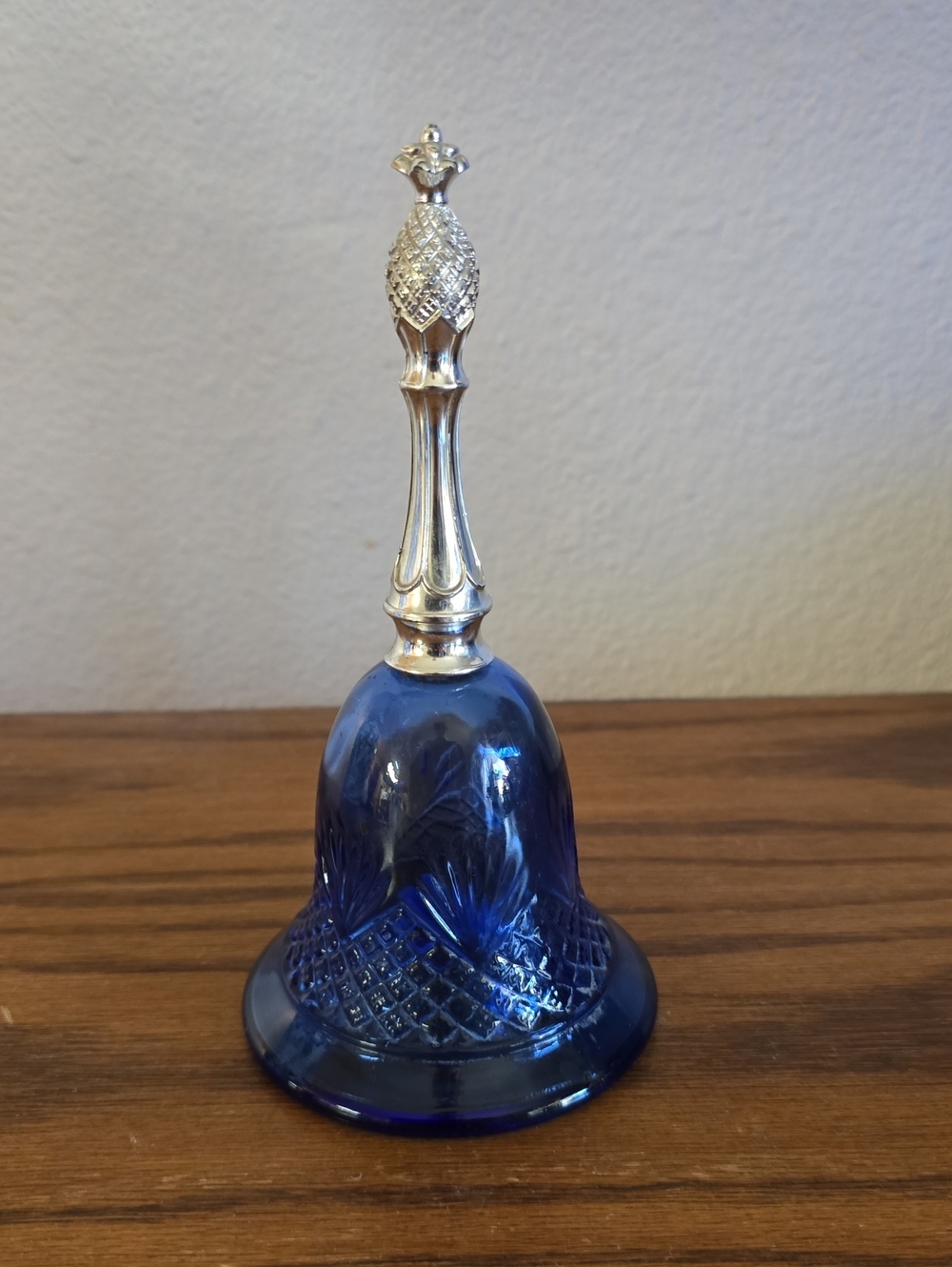 Vintage Avon Cobalt Blue Glass Empty Cologne Bell Tote 11